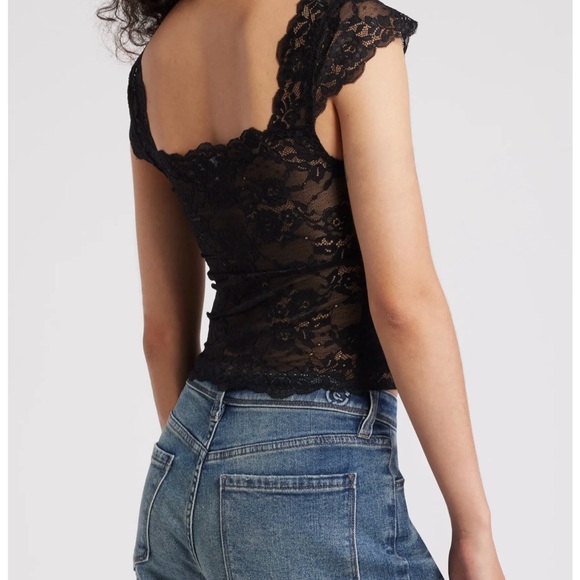 I.n.c. International 
Cap Sleeve Lace Crop Top - Picture 2 of 10